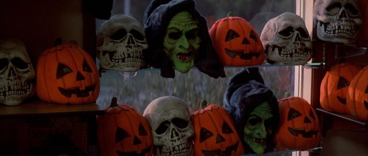 ScreenHub-Movie-Halloween III Masks